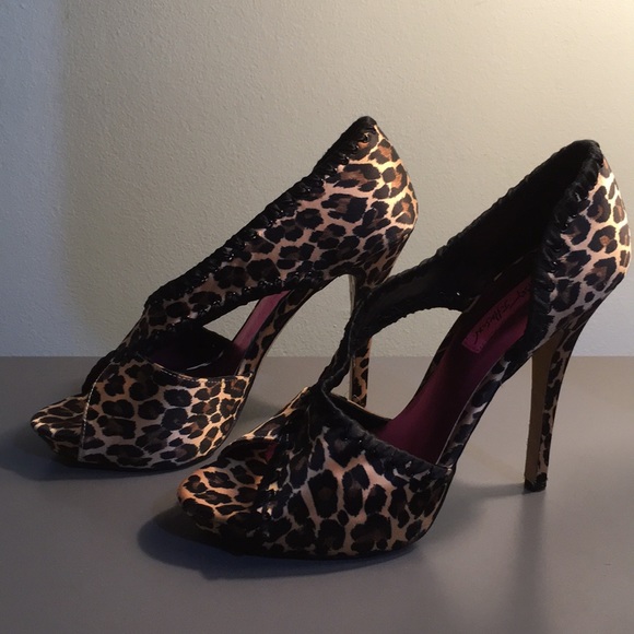Betsey Johnson Heels - Picture 6 of 6